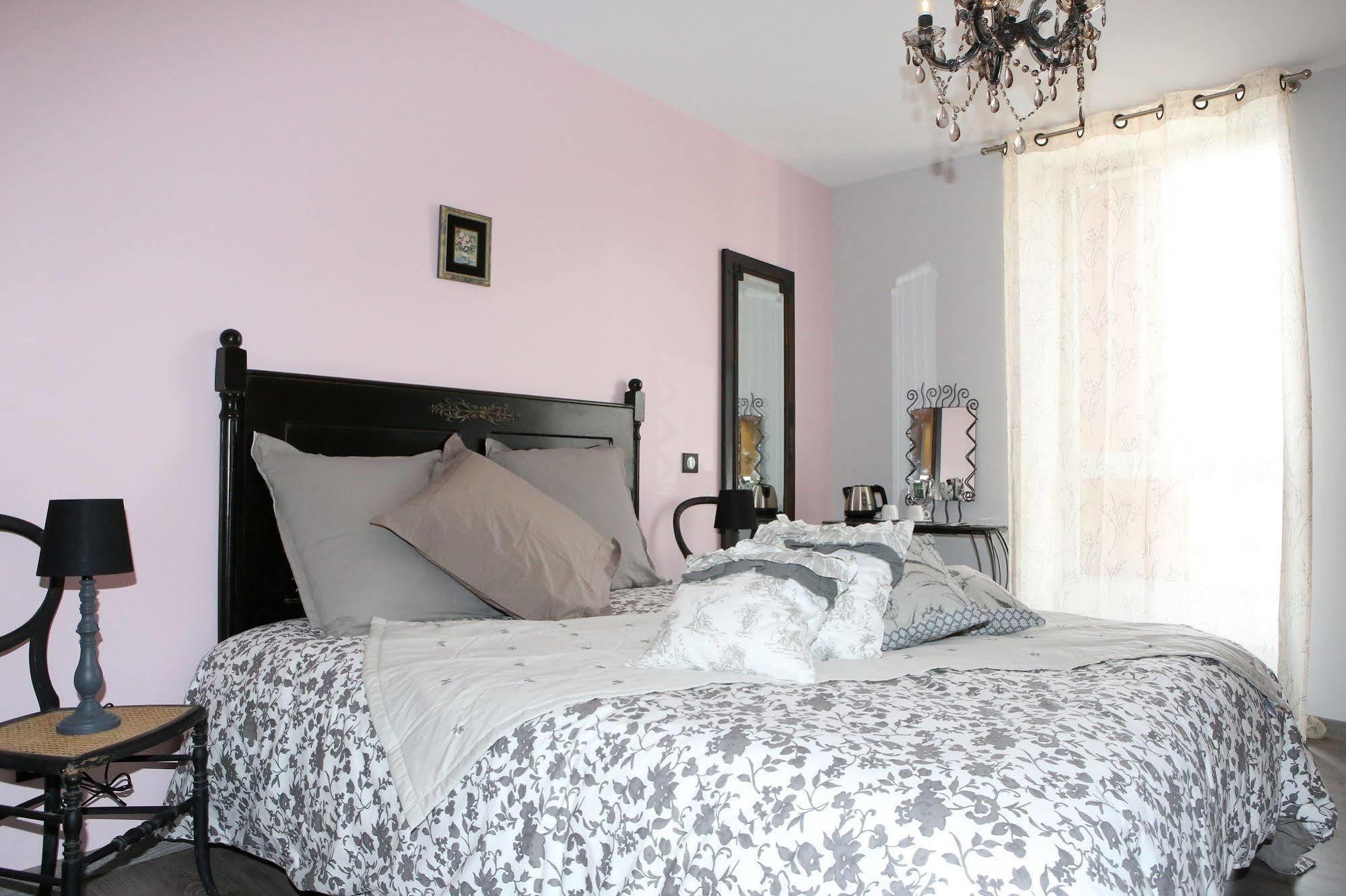 Bed & Breakfast Aux Pierres Magiques