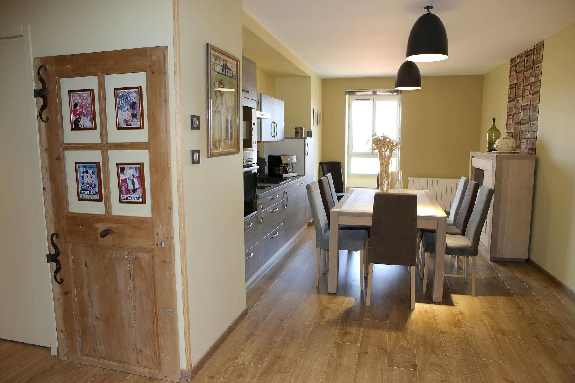 Bed & Breakfast Aux Pierres Magiques 3*
